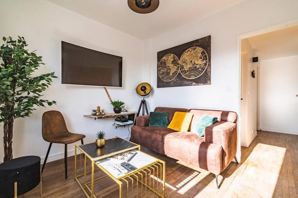 La "Taniere" Pour 6 Personnes Apartment Isles-sur-Suippe Luaran gambar