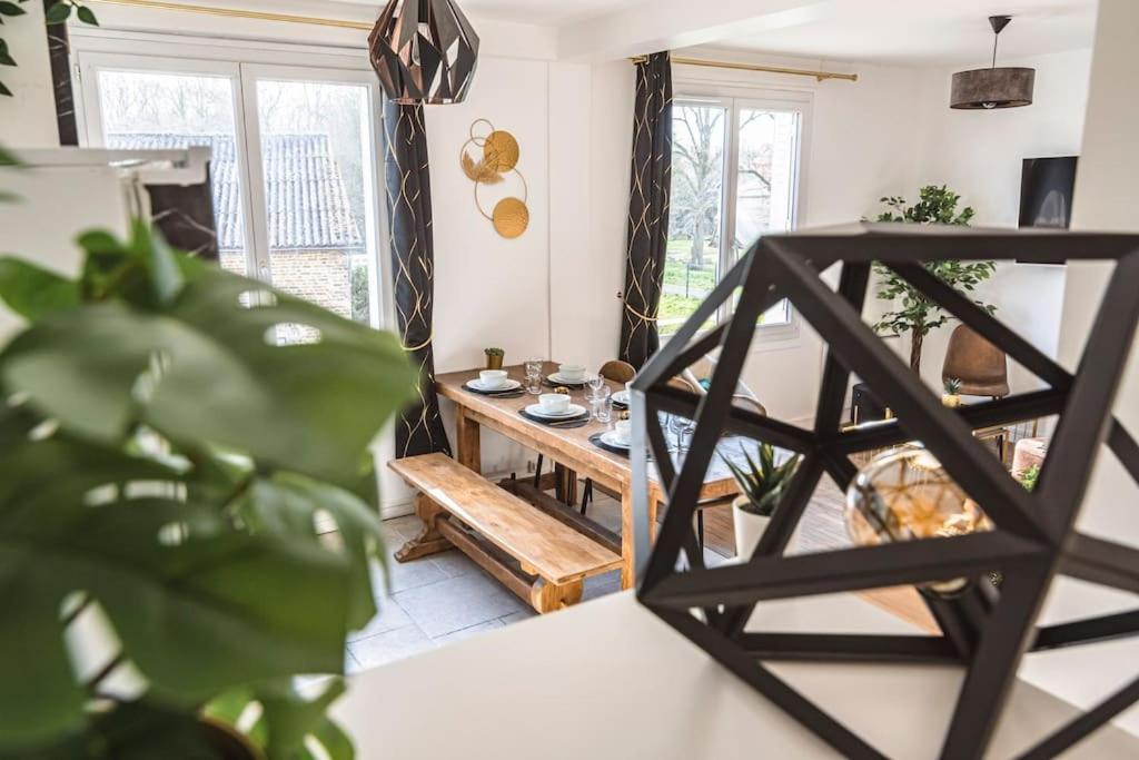 La "Taniere" Pour 6 Personnes Apartment Isles-sur-Suippe Luaran gambar