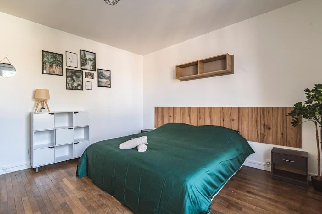 La "Taniere" Pour 6 Personnes Apartment Isles-sur-Suippe Luaran gambar