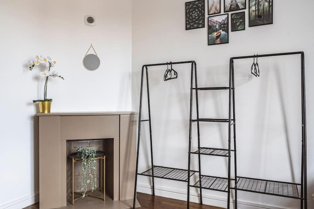La "Taniere" Pour 6 Personnes Apartment Isles-sur-Suippe Luaran gambar